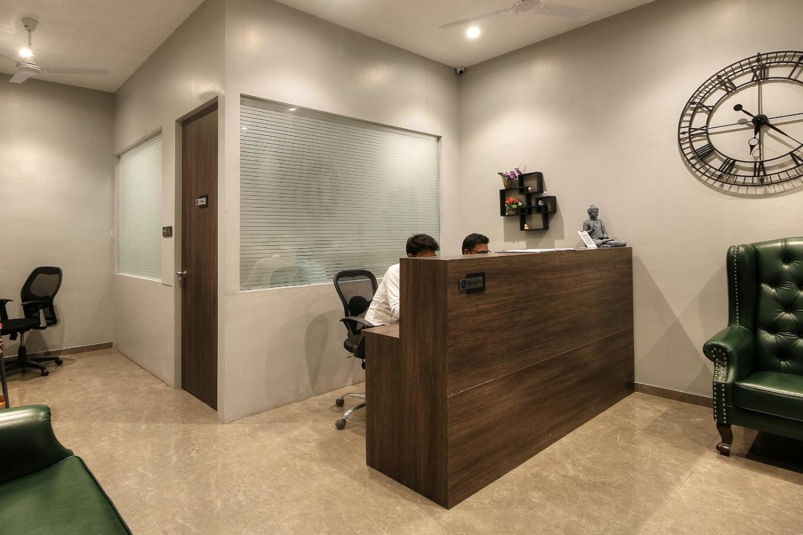 Magnus Fortune House Business Hotel , Magarpatta Mundhwa ภายนอก รูปภาพ