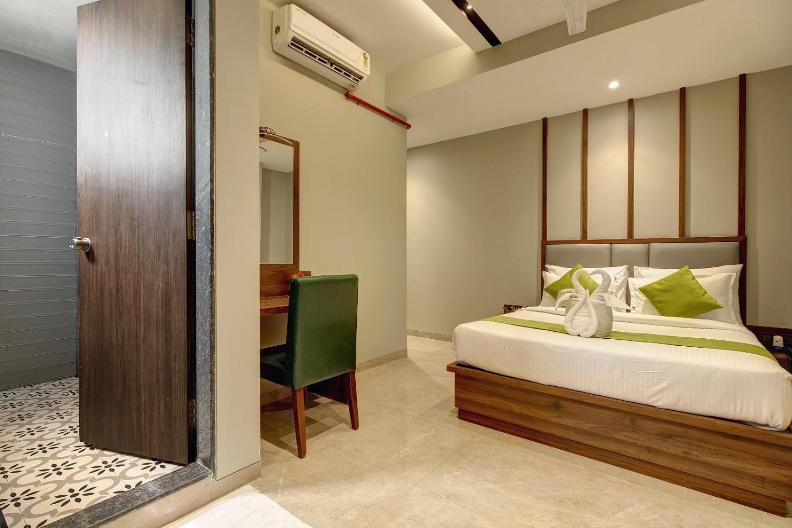 Magnus Fortune House Business Hotel , Magarpatta Mundhwa ภายนอก รูปภาพ
