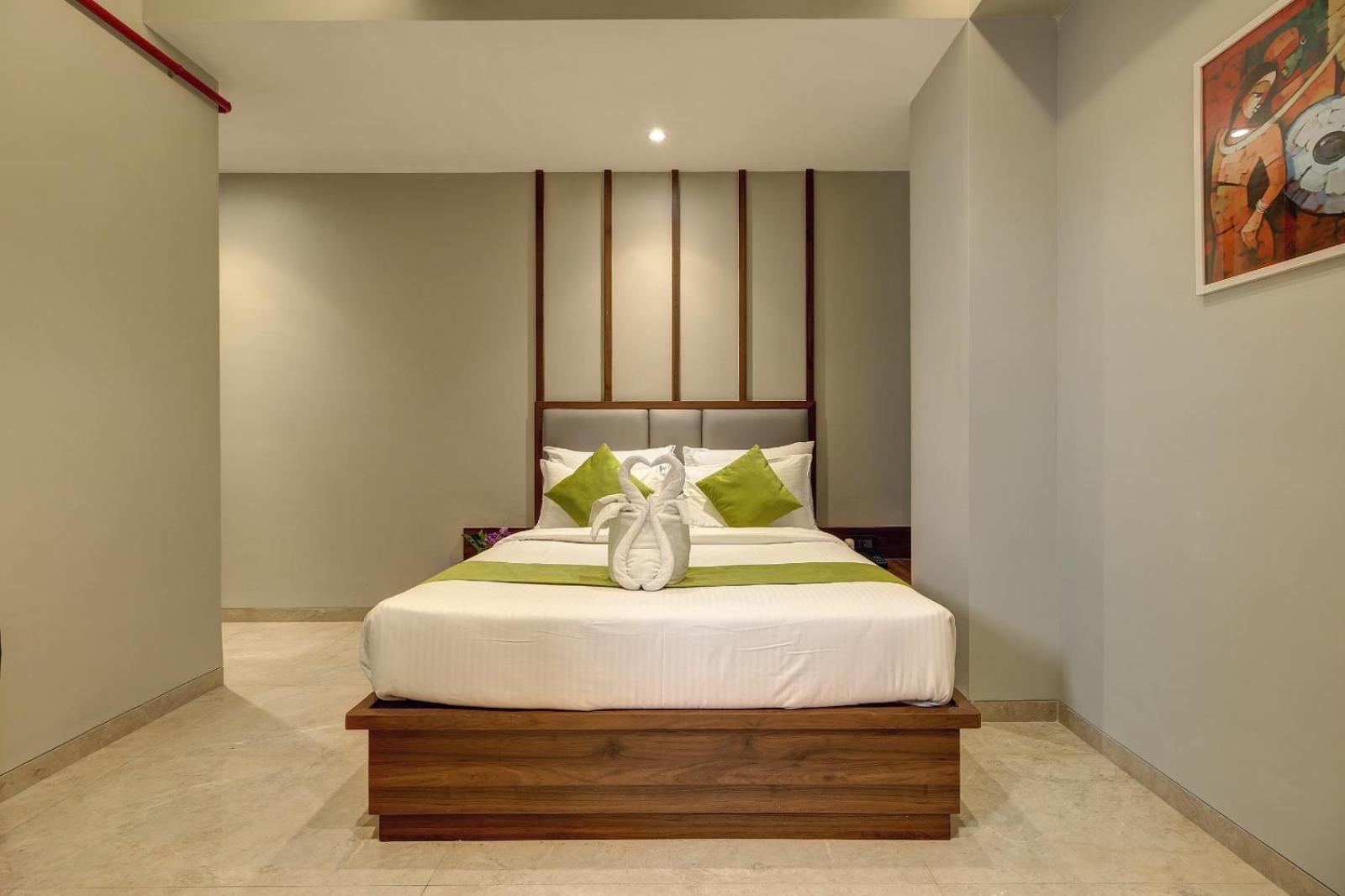 Magnus Fortune House Business Hotel , Magarpatta Mundhwa ภายนอก รูปภาพ